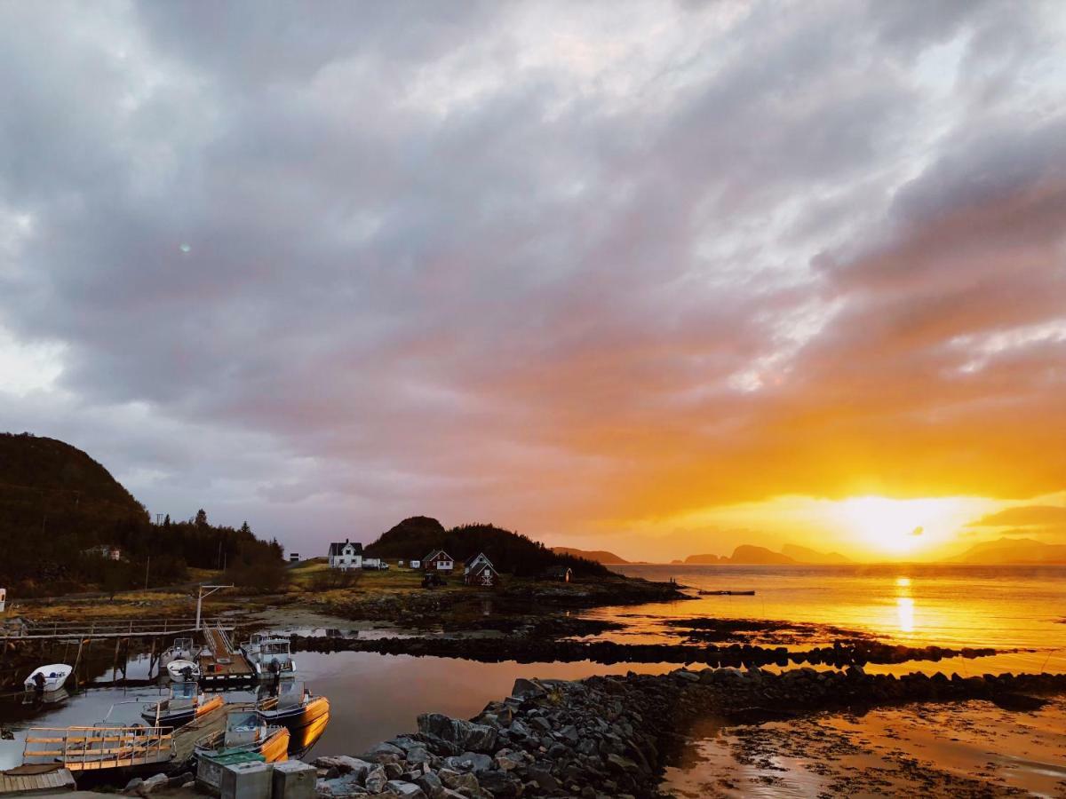 Laukvik Senja 호텔 Botnhamn 외부 사진